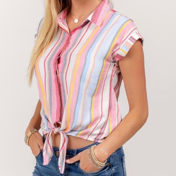Francesca’s Addie Striped Button Front Top Size Medium - Picture 1 of 8